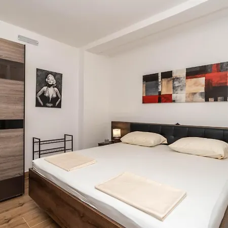 Apartamento Beachfront 1 - Dramalj By Guide